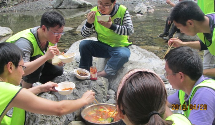 谷底野餐